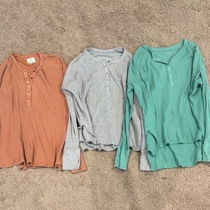 Offline by Aerie waffle Henley bundle